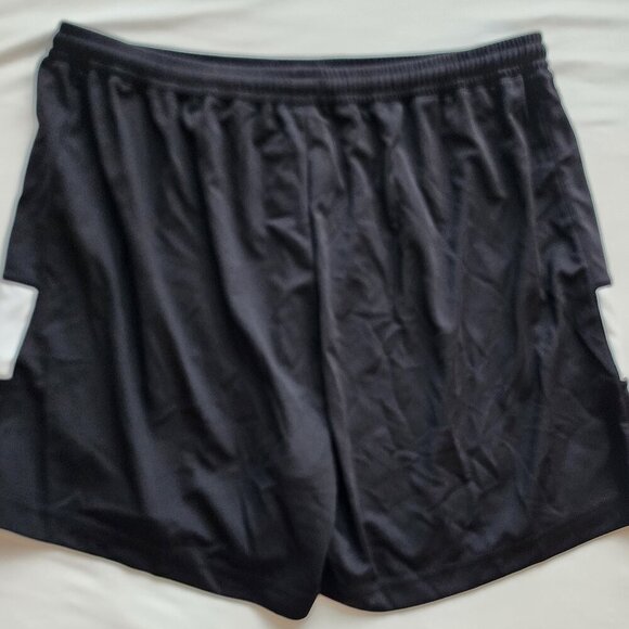 Women's Athletic Soccer Short Size LG Black Moisture Wicking DiaDry Diadora Run - Picture 4 of 6